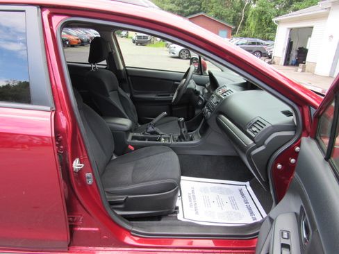 Used 2013 Subaru XV Crosstrek 2.0i Premium AWD/4WD image 19