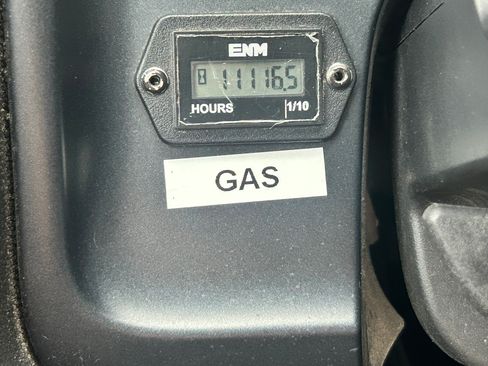 Used 2017 Chevrolet Silverado 2500 image 17