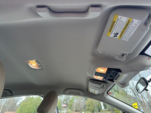 Used 2019 Subaru Impreza 2.0i Premium image 15