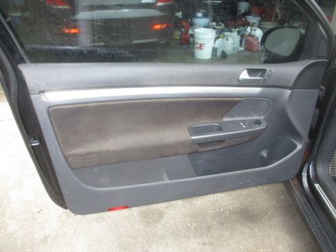 Used 2008 Volkswagen GTI 2-Door FWD image 20