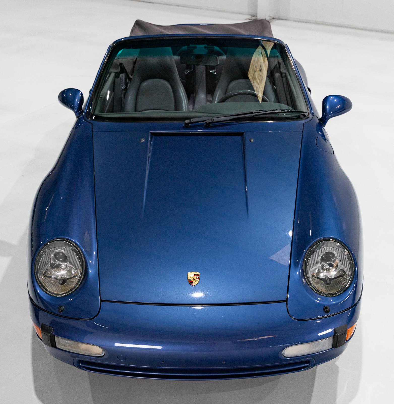 Used 1997 Porsche 911 Carrera Cabriolet RWD image 27