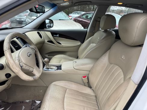 Used 2010 INFINITI EX35 Journey image 9