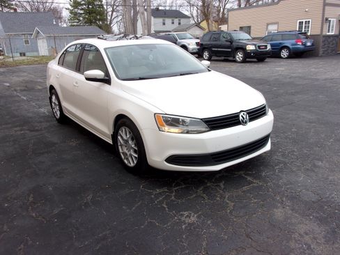 Used 2012 Volkswagen Jetta 2.5 SE image 3