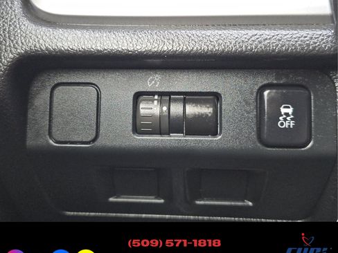 Used 2013 Subaru XV Crosstrek 2.0i Premium image 15