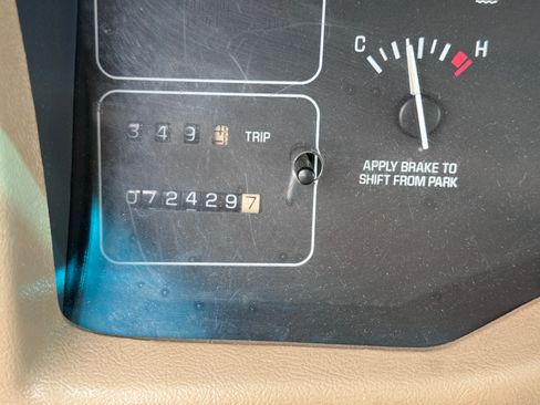 Used 1996 Buick Roadmaster Estate image 10