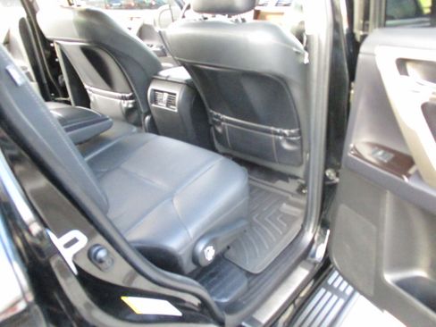 Used 2016 Lexus GX 460 Luxury image 36