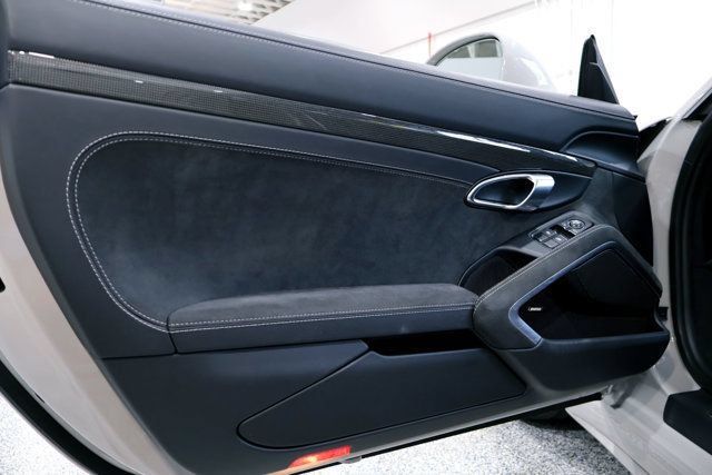 Used 2018 Porsche 911 GT3 RWD image 28