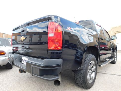 Used 2016 Chevrolet Colorado Z71 image 4