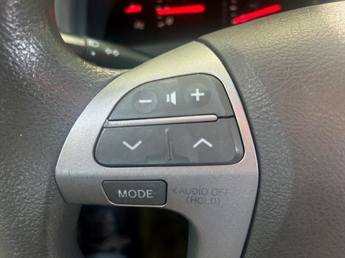 Used 2008 Toyota Camry FWD image 10