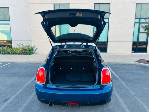 Used 2017 MINI Cooper 4-Door Hardtop FWD image 10