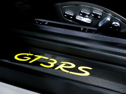 Used 2016 Porsche 911 GT3 RS RWD image 30