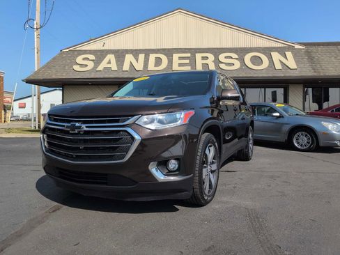 Used 2019 Chevrolet Traverse LT image 1