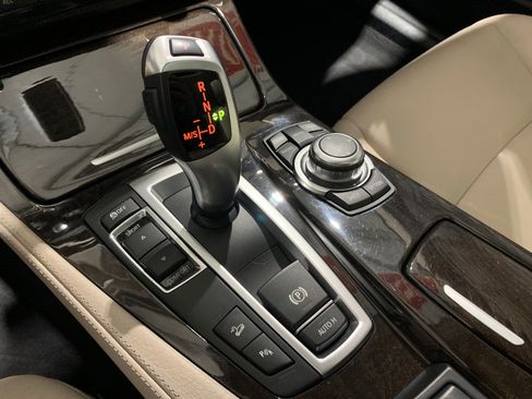 Used 2013 BMW 535i xDrive image 25