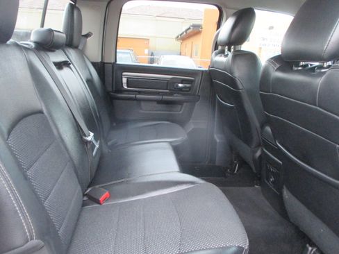 Used 2017 RAM 1500 Sport image 17