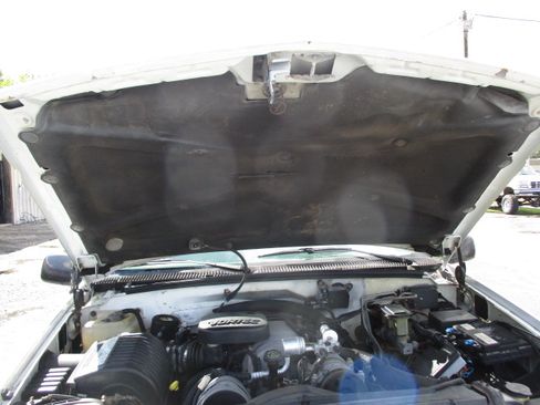 Used 1998 GMC Sierra 2500 Classic SL image 45