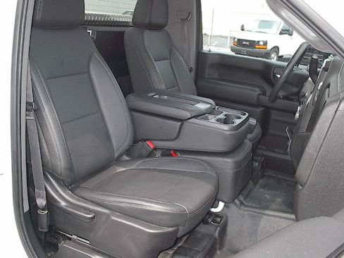 Used 2022 Chevrolet Silverado 2500 W/T AWD/4WD image 12