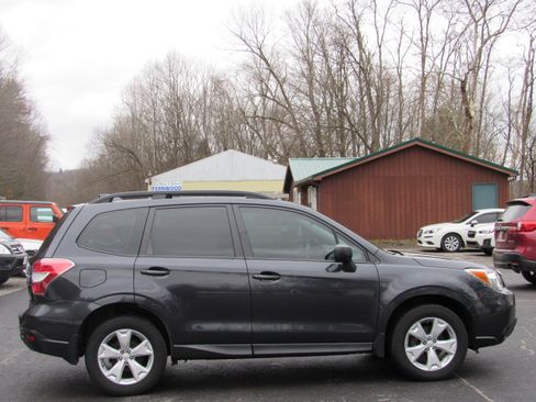Used 2016 Subaru Forester 2.5i Premium image 7