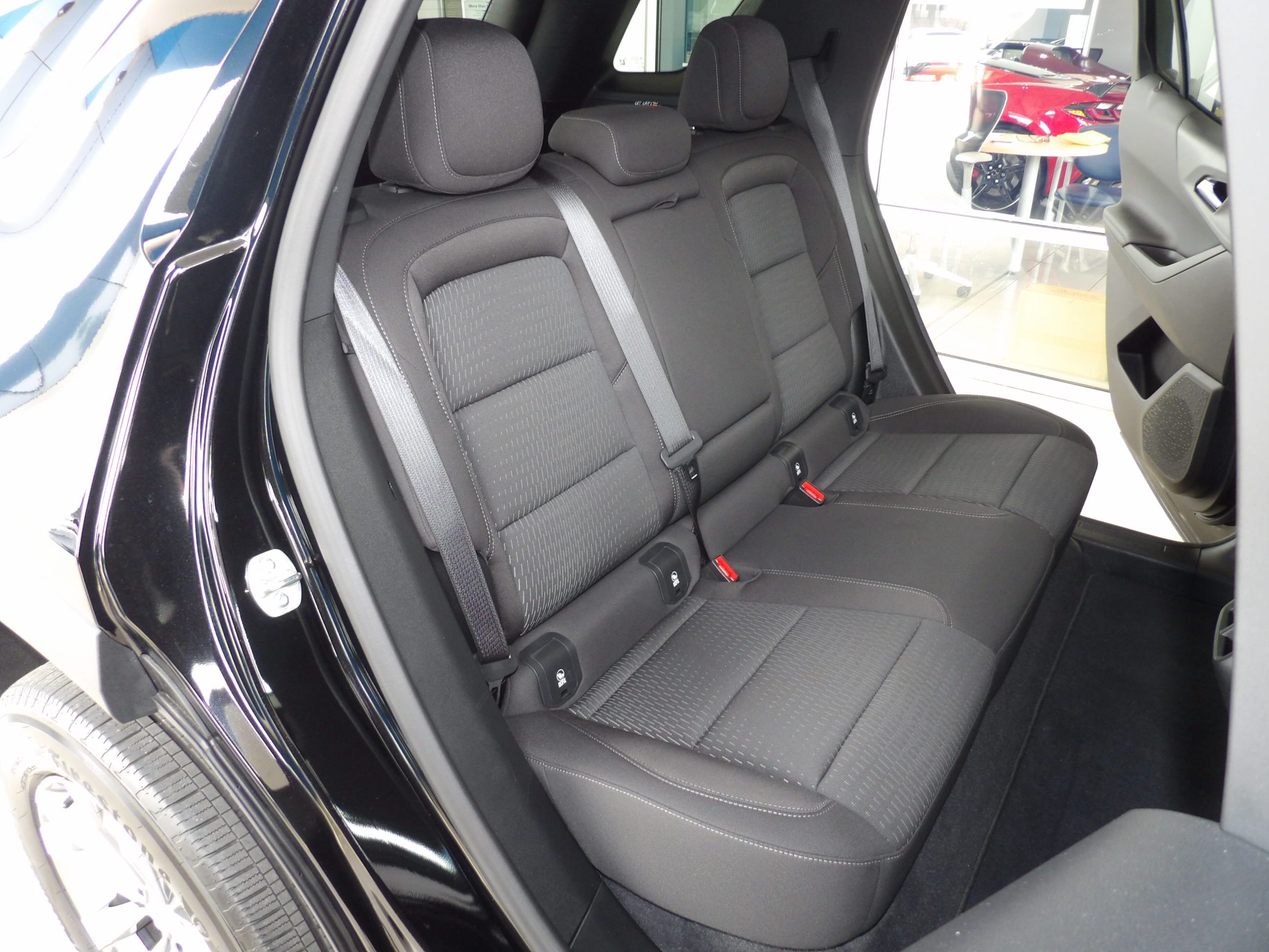 Used 2026 Chevrolet Equinox FWD LT w/ 1LT image 18