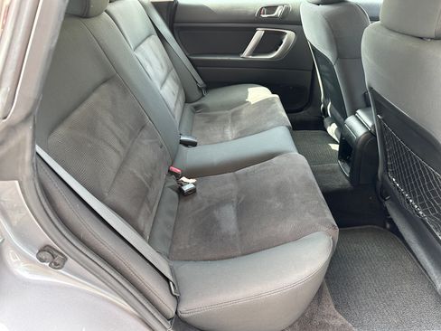 Used 2009 Subaru Outback 2.5i Special Edition image 15