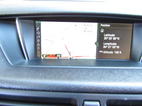 Used 2015 BMW X1 sDrive28i image 15