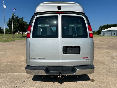 Used 2013 GMC Savana 2500 image 6