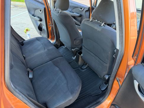 Used 2011 Honda Fit Sport image 27