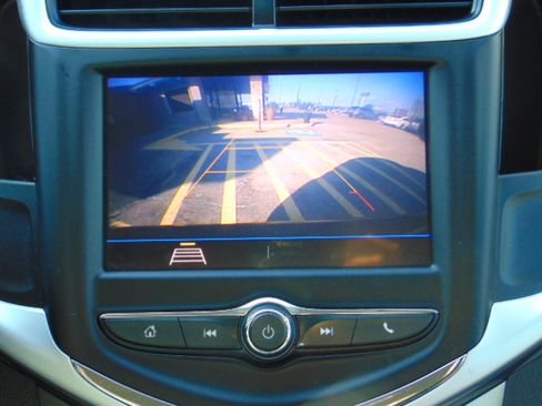 Used 2020 Chevrolet Sonic LT image 17