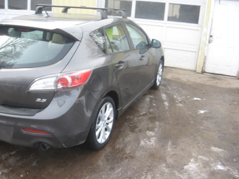 Used 2010 MAZDA MAZDA3 s image 4