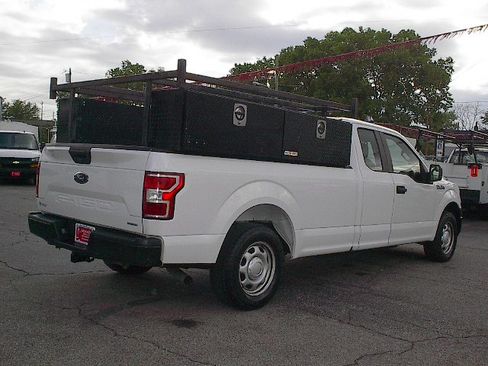 Used 2018 Ford F150 RWD image 4