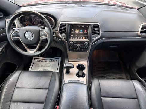 Used 2014 Jeep Grand Cherokee 4WD Overland image 3