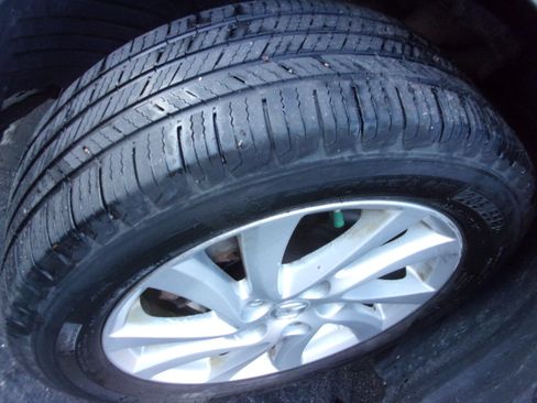 Used 2012 MAZDA MAZDA3 i Grand Touring image 14