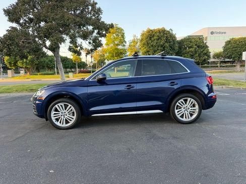 Used 2018 Audi Q5 2.0T Premium Plus AWD/4WD image 2