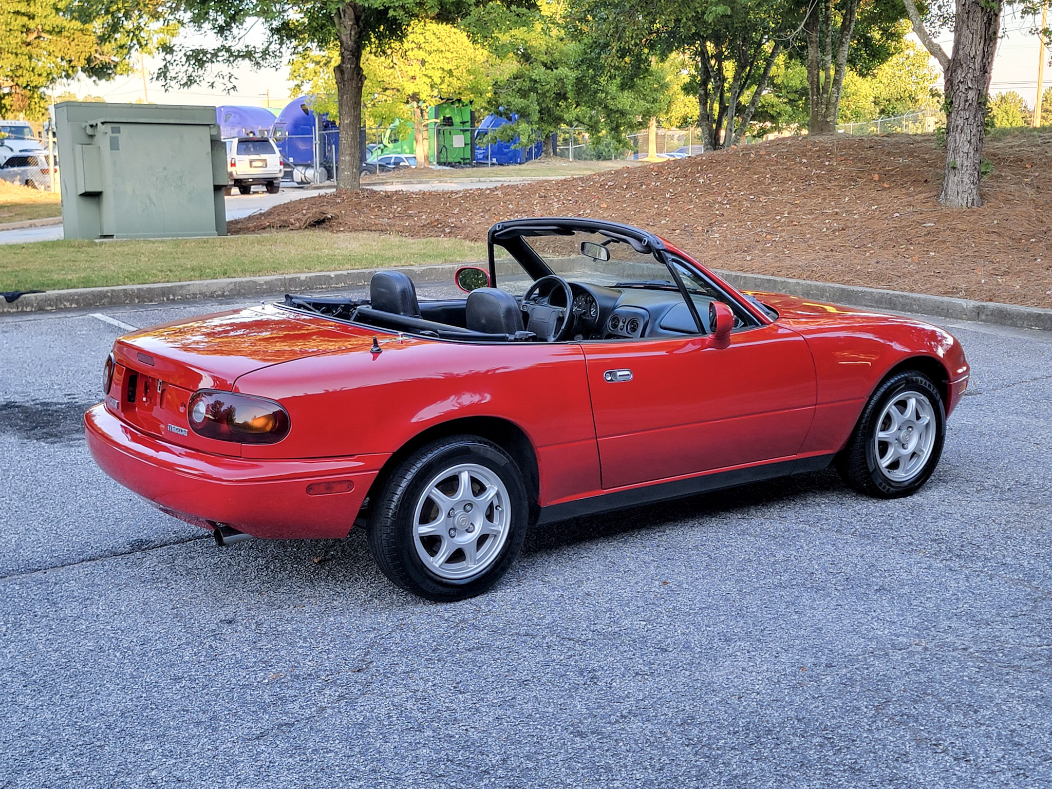Used 1997 MAZDA MX-5 Miata UNAVAIL RWD image 8