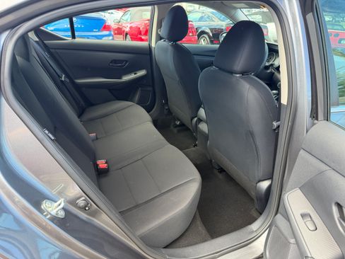 Used 2024 Nissan Sentra S FWD image 17