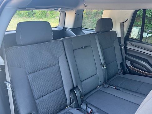 Used 2018 Chevrolet Tahoe image 23