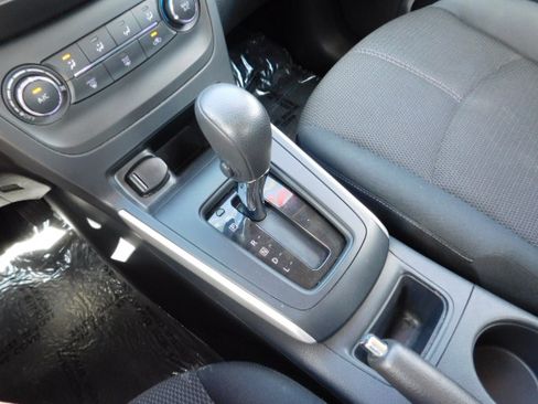 Used 2016 Nissan Sentra image 16