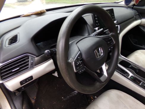 Used 2018 Honda Accord 1.5T LX image 11