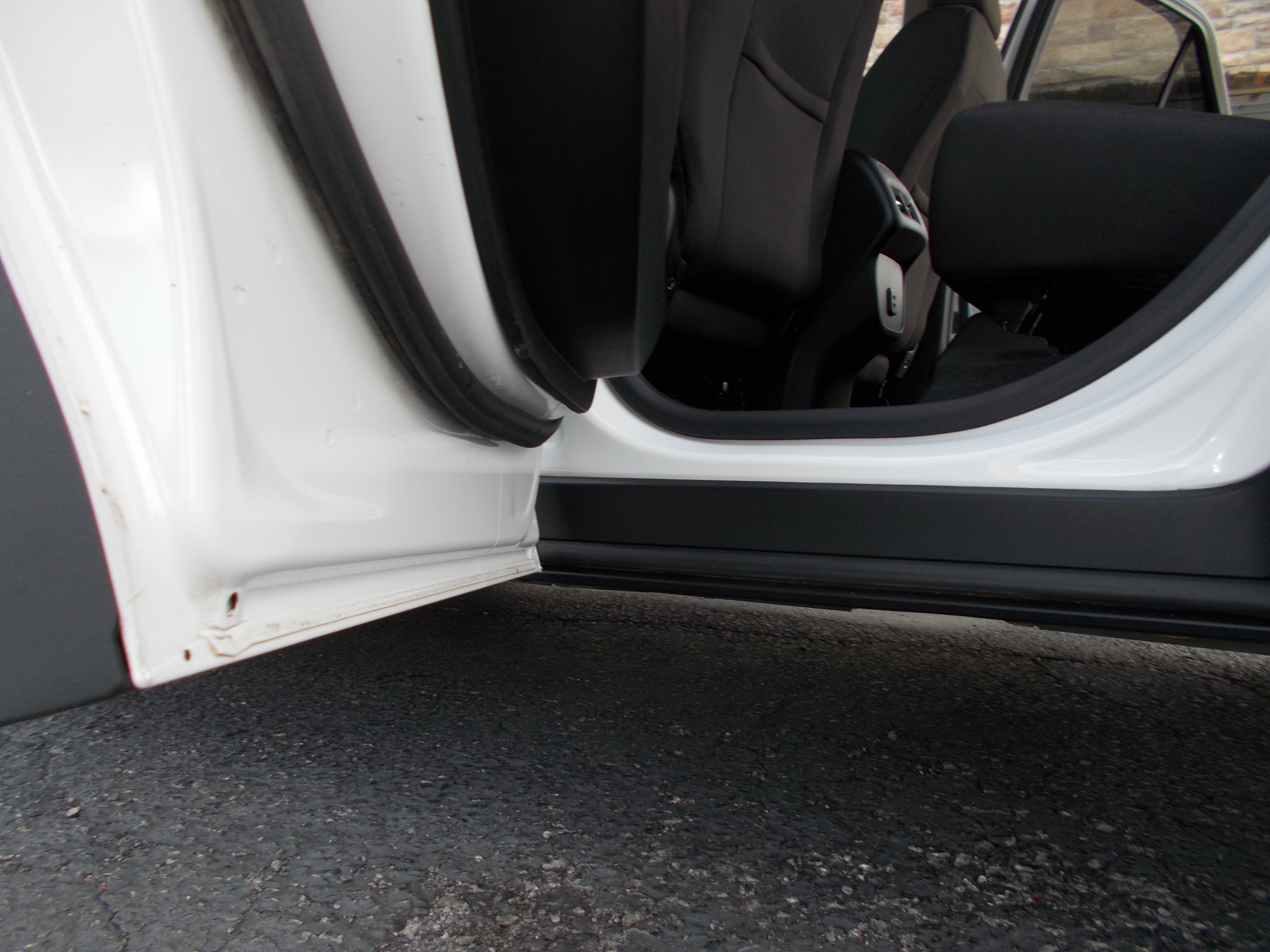 Used 2019 Chevrolet Equinox LT AWD/4WD image 17