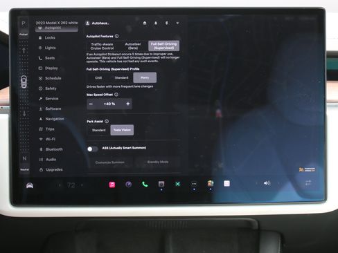 Used 2023 Tesla Model X Long Range image 4