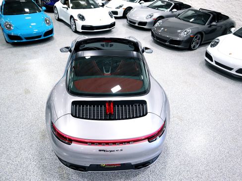 Used 2021 Porsche 911 Targa 4S image 17