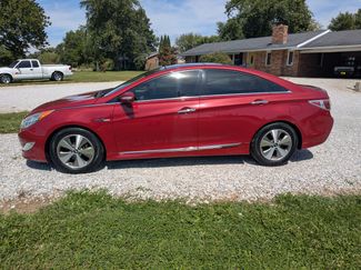 Used 2012 Hyundai Sonata image 1