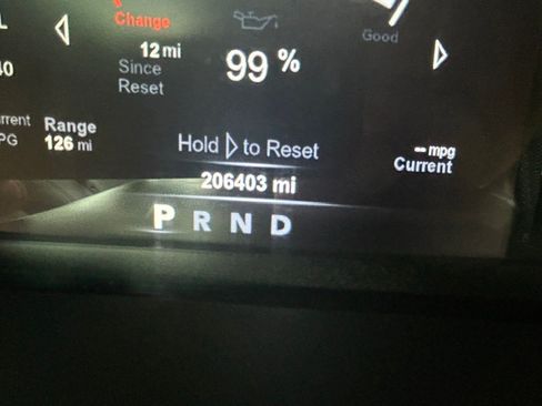 Used 2017 RAM 1500 4x4 Crew Cab Laramie image 11