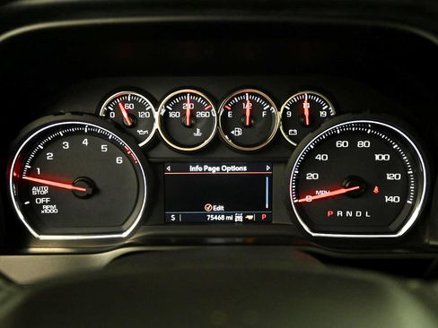 Used 2019 Chevrolet Silverado 1500 RST image 30