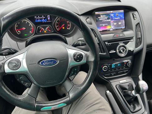 Used 2013 Ford Focus ST image 4