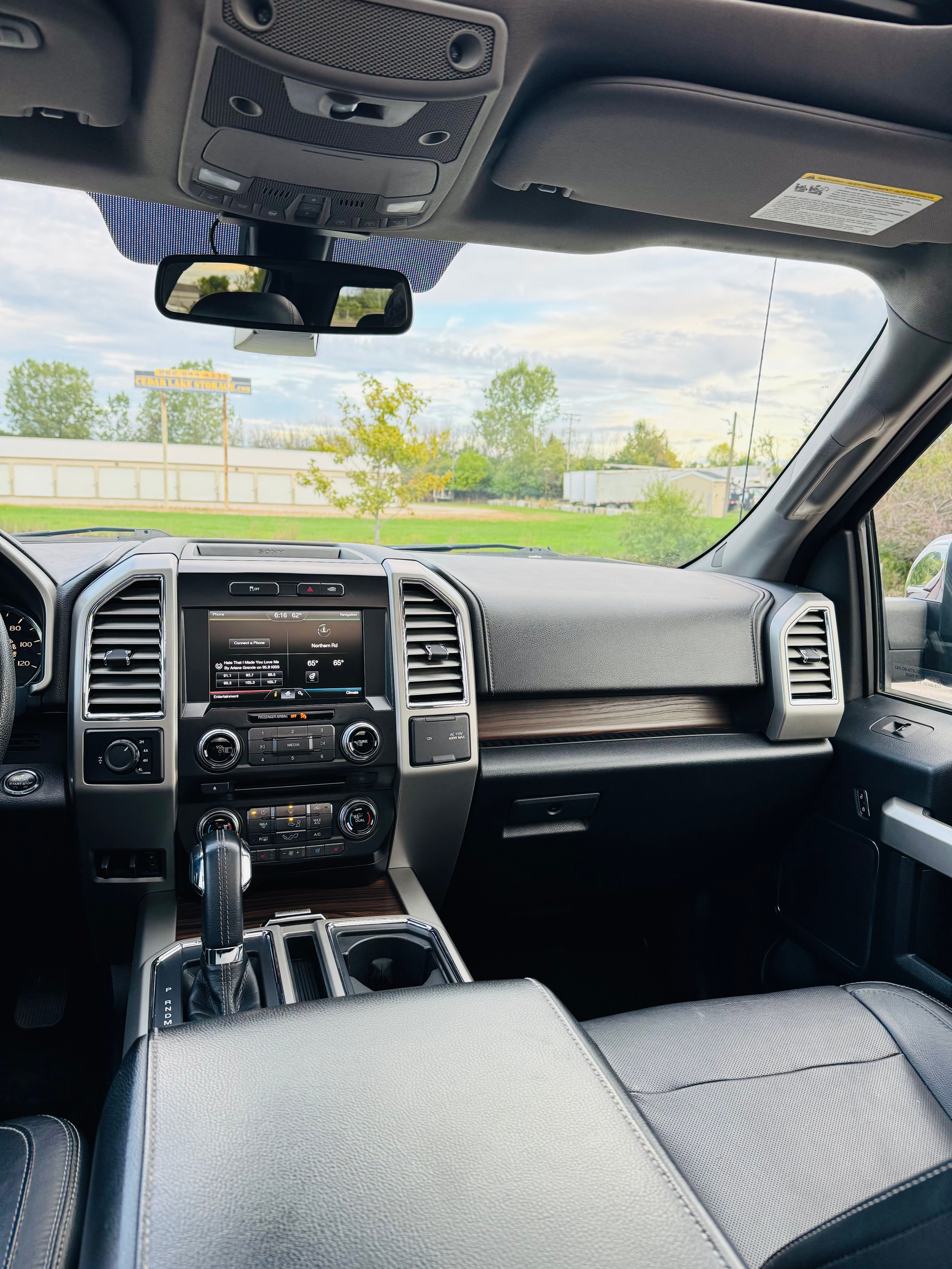Used 2015 Ford F150 4x4 SuperCrew image 9