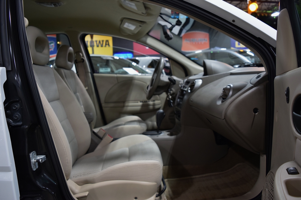 Used 2006 Saturn ION Level 2 Sedan FWD image 21