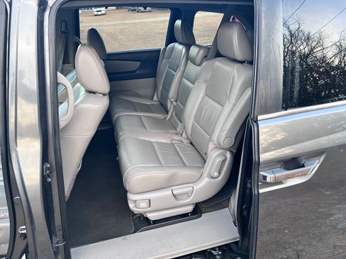 Used 2011 Honda Odyssey EX-L image 11