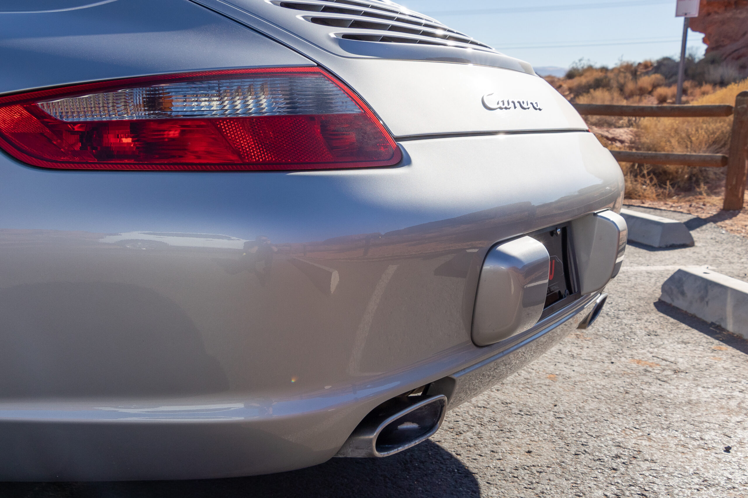 Used 2005 Porsche 911 Cabriolet image 9