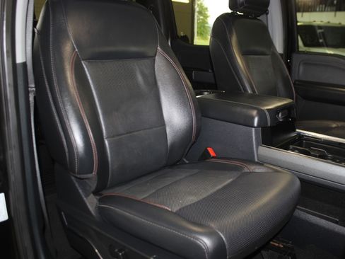 Used 2023 Ford F250 Lariat image 26