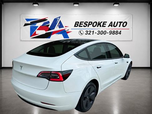 Used 2023 Tesla Model 3 Standard Range RWD image 3
